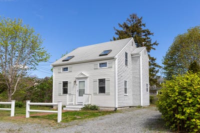 /international/us/5-rosetta-street-west-yarmouth-ma-110108033997/