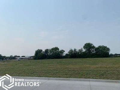 /international/us/n-grand-north-avenue-mount-pleasant-ia-110095004518/?lang=de