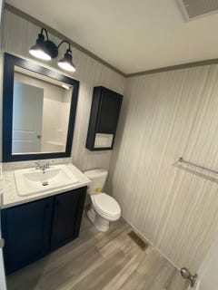 /international/us/105-hemlock-dr-morton-il-110105506486/