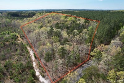 /international/us/3300-plank-rd-kenbridge-va-110107078285/