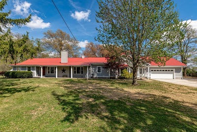 /international/us/7926-normandy-lane-centerville-oh-110107390777/