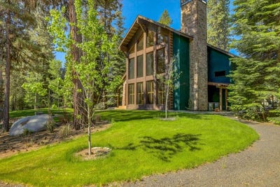 /international/us/418-424-n-verita-street-mccall-id-110101052934/