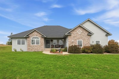 /international/us/4482-egret-court-nw-alexandria-mn-110120462458/
