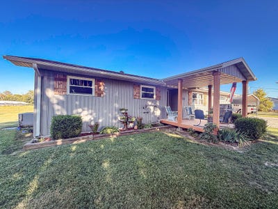 /international/us/17370-farm-road-1150-cassville-mo-110101210167/