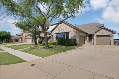 /international/us/917-white-porch-avenue-forney-tx-110106784797/