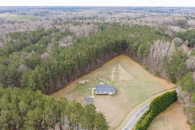 /international/us/14-knights-drive-heathsville-va-110106565787/