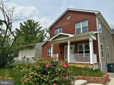 /international/us/220-elizabeth-avenue-rockville-md-110103658319/