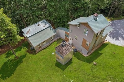 /international/us/375-deerfield-drive-dahlonega-ga-110108780278/