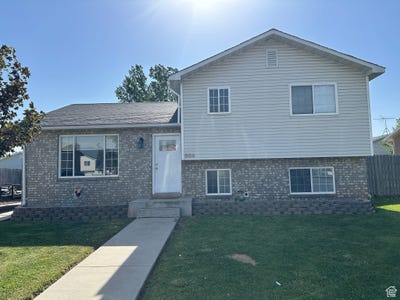 /international/us/834-s-660-w-tremonton-ut-110100151642/