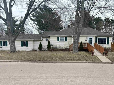 /international/us/3521-9th-street-s-wisconsin-rapids-wi-110106471225/