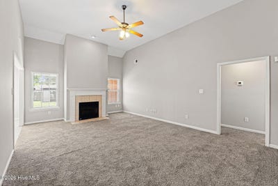 /international/us/2014-lake-forest-drive-grovetown-ga-110107922959/