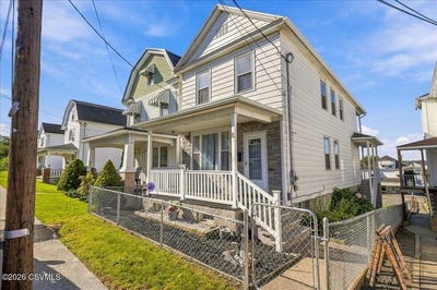 /international/us/8-new-pine-street-nanticoke-pa-110119992437/