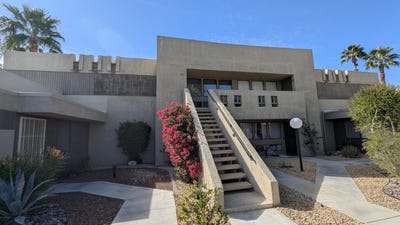 /international/us/425-bradshaw-lane-palm-springs-ca-110106006587/