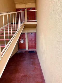 /international/us/1000-lake-of-the-woods-boulevard-casselberry-fl-110104433901/