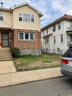/international/us/317-beach-28th-street-far-rockaway-ny-110096104368/