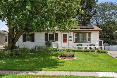 /international/us/1203-n-thornwood-avenue-davenport-ia-110101122608/