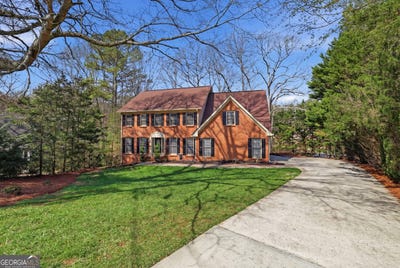 /international/us/3551-southern-bay-court-snellville-ga-110108281824/