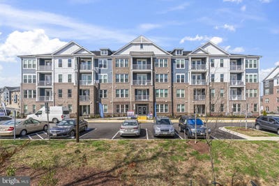 /international/us/4007-seaside-alder-road-bowie-md-110106353686/