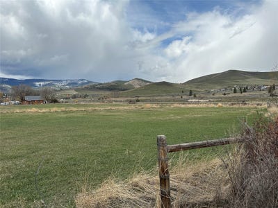 /international/us/nhn-north-road-hot-springs-mt-110104953914/
