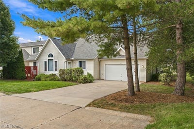 /international/us/7140-n-nightingale-place-painesville-oh-110110362606/