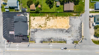 /international/us/413-w-fort-macon-road-atlantic-beach-nc-110103295922/