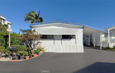 /international/us/8111-stanford-garden-grove-ca-110104789246/