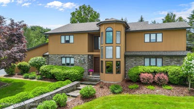 /international/us/118-estate-drive-waverly-twp-pa-110100129448/