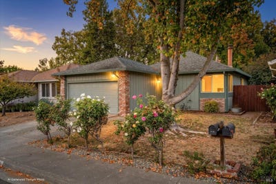 /international/us/1010-waterbrook-court-santa-rosa-ca-110120586092/