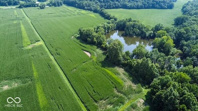 /international/us/reelsville-in-110098253989/
