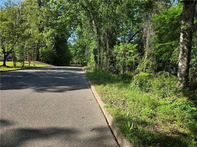 /international/us/country-club-drive-eufaula-al-110107585154/
