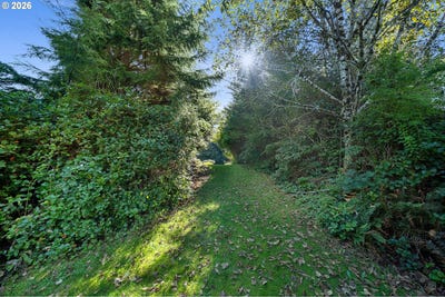 /international/us/233-rock-creek-dr-rockawaybeach-or-110110407782/