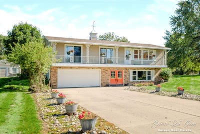 /international/us/718-n-state-road-belding-mi-110120453945/