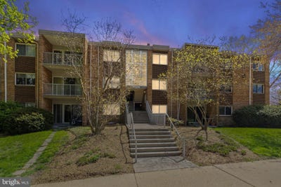 /international/us/8000-le-havre-place-falls-church-va-110098978160/
