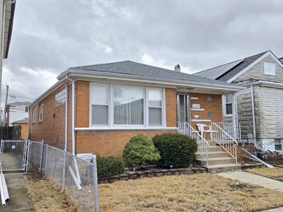 /international/us/2025-n-72nd-court-elmwood-park-il-110108339186/