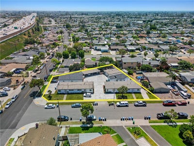 /international/us/13154-cedar-street-westminster-ca-110100335459/
