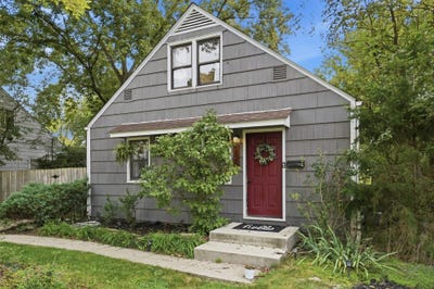 /international/us/5698-indianola-avenue-worthington-oh-110119763523/