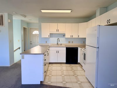 /international/us/607-park-street-lewiston-id-110107150674/