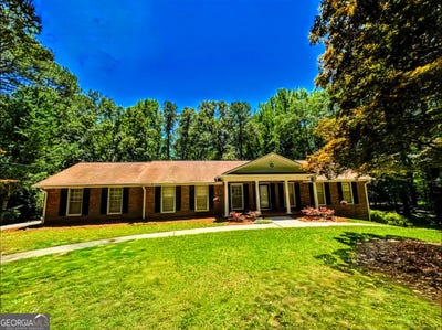 /international/us/2571-victory-drive-douglasville-ga-110108571823/