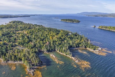 /international/us/m23-l2m-hermits-point-road-islesboro-me-110110362425/