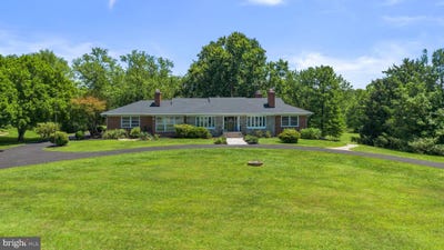 /international/us/18015-muncaster-road-rockville-md-110109055639/