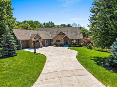 /international/us/2592-remington-court-green-bay-wi-110100754420/?lang=zh-tw