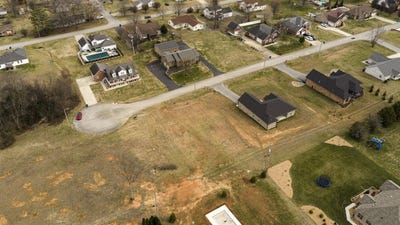 /international/us/shangri-la-place-lot-30-glasgow-ky-110108540332/