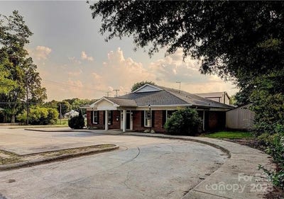 /international/us/112-s-oak-street-cherryville-nc-110100453801/?lang=zh-tw