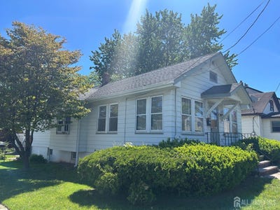 /international/us/462-crows-mill-road-fords-nj-110107951757/