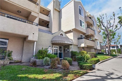 /international/us/645-pacific-ave-long-beach-ca-110120001394/