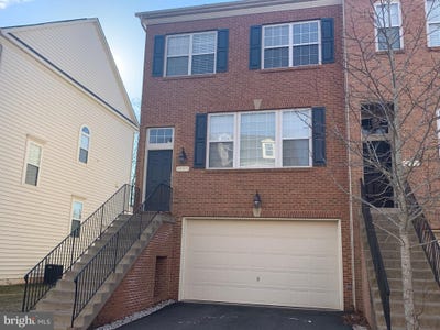 /international/us/9793-corbett-place-manassas-park-va-110109184996/