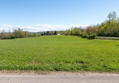 /international/us/l1-paines-hollow-road-mohawk-ny-110108092561/