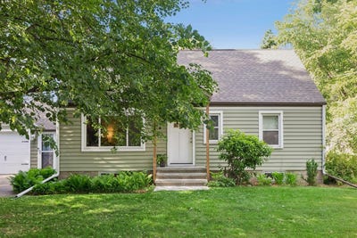 /international/us/559-tanglewood-drive-shoreview-mn-110108707229/