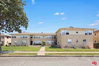 /international/us/328-n-2nd-st-montebello-ca-110107461472/