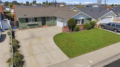 /international/us/17441-jefferson-lane-huntington-beach-ca-110106765999/